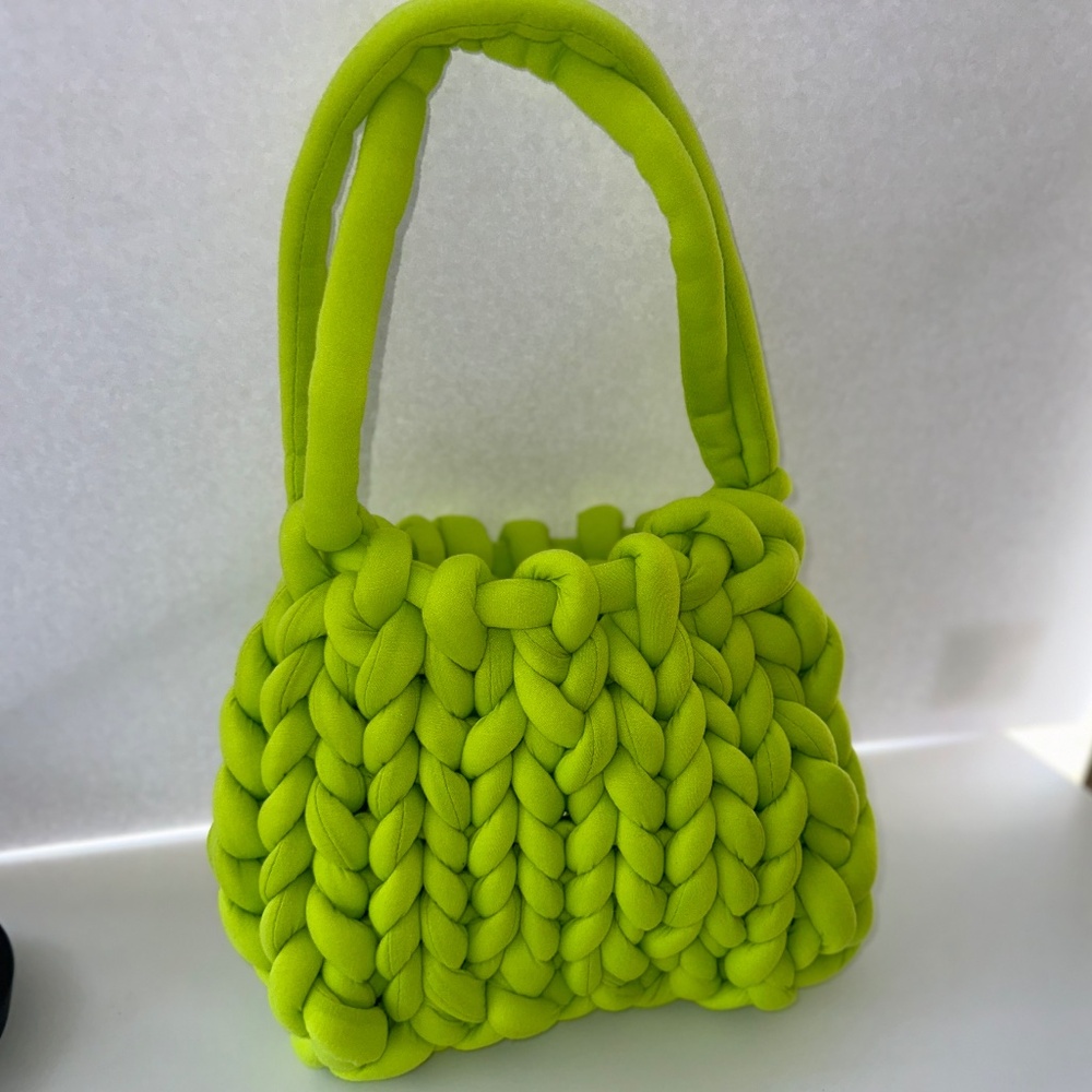Cozy & Stylish Hand-Knit Purse - Statement Piece - Wyntry Blyss Creations